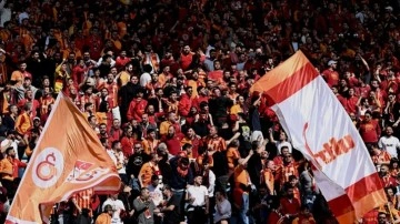 Süper Lig'de Kasımpaşa, Galatasaray'ı ağırlıyor!