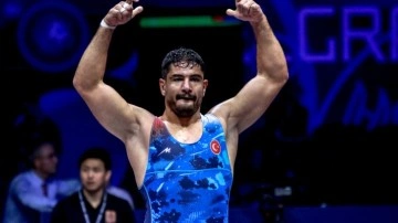 Taha Akgül, dünya şampiyonu oldu