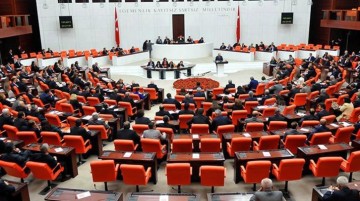 TBMM Başkanı Şentop, CHP'nin talebi üzerine Meclis'i olağanüstü toplantıya çağırdı
