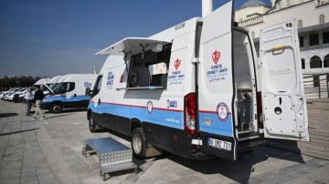 TDV, ramazan için deprem bölgesine mobil mutfak ve ikram araçları gönderdi
