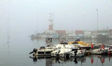 Tekirdağ'da yoğun sis: Balıkçılar denize açılamadı