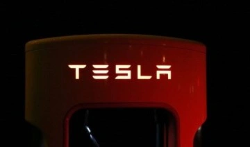 Tesla, satılan 1,1 milyon aracını geri çağıracak