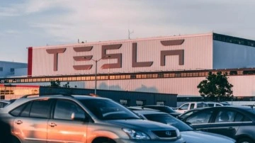 Tesla'nın işten kovduğu çalışanlardan ilginç açıklama: Tesla'ya minnetarız!