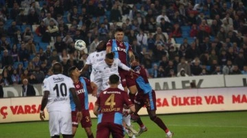 Trabzonspor Beşiktaş derbisinde gol sesi çıkmadı! Dev maçta puanlar paylaşıldı