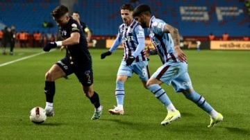 Trabzonspor evinde Kasımpaşa'ya 3-2 mağlup oldu
