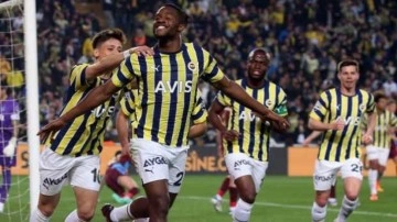 Trabzonspor'a şans tanımadılar! Fenerbahçe şampiyonluk umutlarını sürdürdü