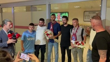 Trabzonspor'un yeni transferleri Orsic ve Fernandez'e coşkulu karşılama