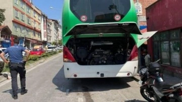 Tur otobüsünün motor kısmına saklanan 2 düzensiz göçmen yakalandı