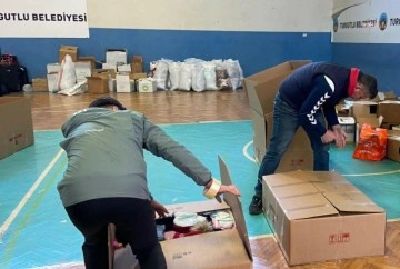 Turgutlu Belediyespor'un Oyuncularından Depremzedeler İçin Yardım Kampanyasına Destek