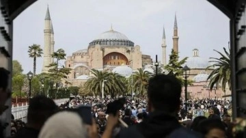 Türkiye 2022 yılında en çok turist ağırlayan 5. ülke oldu
