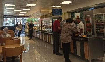 Türkiye’de restoranda yemenin faturası ağır: Esnaf turistle ayakta kalıyor