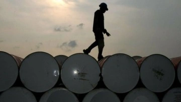 Türkiye'nin petrol ithalatı nisanda yüzde 10,9 azaldı