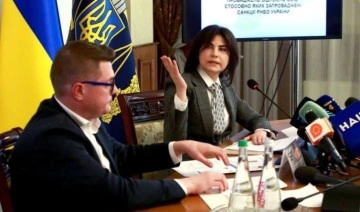 Ukrayna'da vatana ihanet, iki üst düzey yetkilinin kovulmasına yol açtı