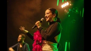 Ünlü şarkıcı Melike Şahin konsere çıkmadı ortalık karıştı! İBB'ye tepki yağdı