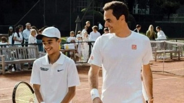 Ünlü tenisçi Federer, yıllar önce verdiği sözü tutarak herkesi kendine hayran bıraktı