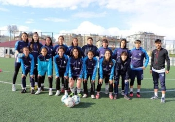 Van'da Kadın Futbol Takımı Şampiyon Oldu
