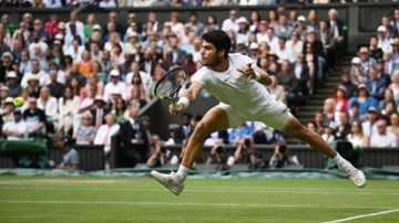 Wimbledon'da şampiyon Carlos Alcaraz!
