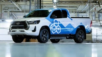 Yeni bir çağ başlıyor: Toyota, hidrojen yakıt hücreli Hilux prototipini gösterdi!