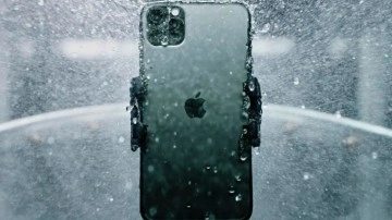 Yeni iPhone modelleri su altında kullanılabilecek!