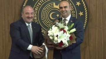 Yeni Sanayi Bakanı Mehmet Fatih Kacır, görevi Mustafa Varank'tan devraldı