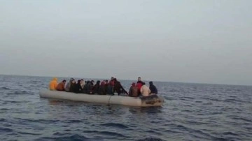 Yunan unsurlarının geri ittiği 28 düzensiz göçmen kurtarıldı