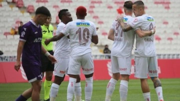 Ziraat Türkiye Kupası maçı bitti, Sivasspor: 4 - Artvin Hopaspor: 0