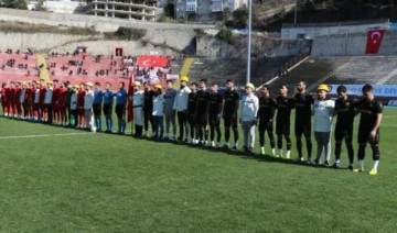 Zonguldak Kömürspor ile Karabük İdman Yurdu, depremzedeler için oynadı!