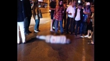 Zonguldak'ta karşıdan karşıya geçmek isteyen adama motosiklet çarptı: 1 ölü, 2 yaralı